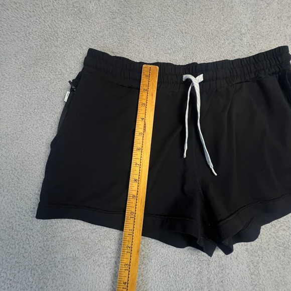 Vuori Womens Performance Jogger Shorts Black Drawstring Athletic VW303 Small - Picture 5 of 9